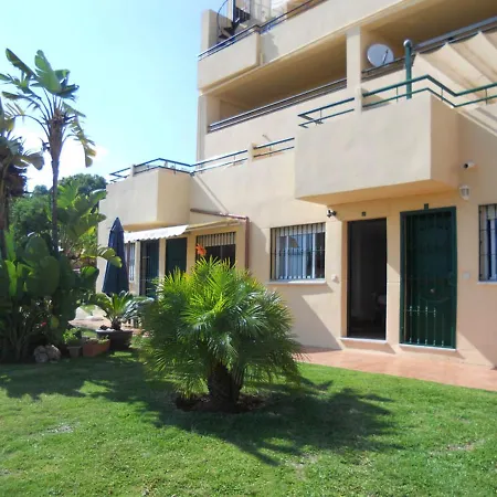 Elegant In 80 M² With Shared Pool מארבלה