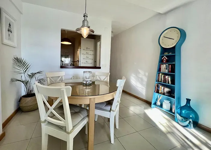 Appartement Elegant In Marbella, 80 M² With Shared Pool
